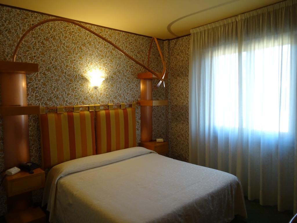 Hotel La Pergola บาร์กา ภายนอก รูปภาพ