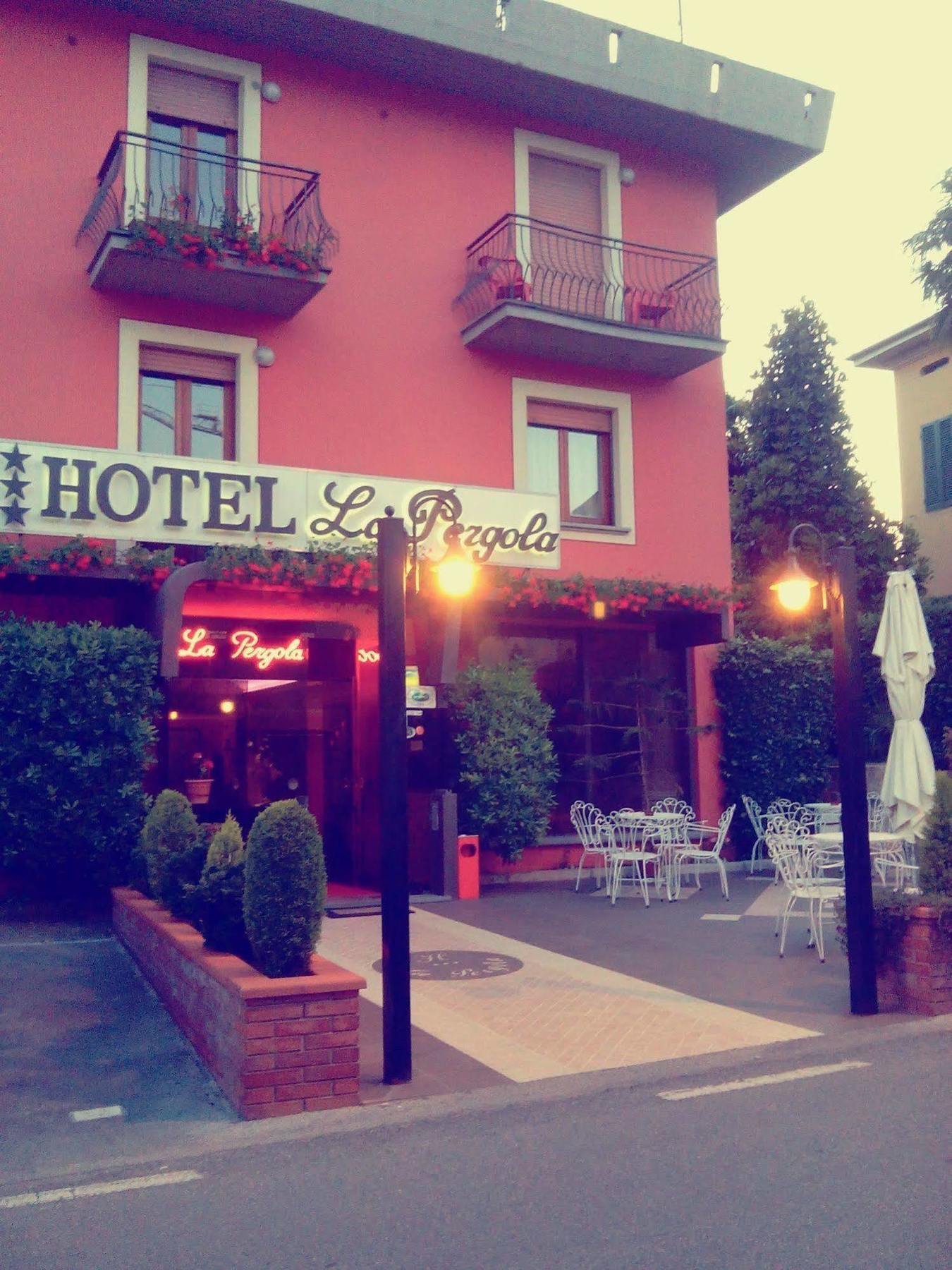 Hotel La Pergola บาร์กา ภายนอก รูปภาพ